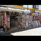 Einer der zahlreichen Souvenirshops im Umfeld der Moschee-Kathedrale